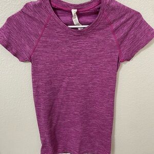 pink short sleeve swiftly tech size 4